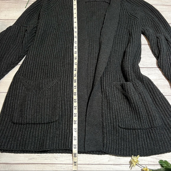 Anthropologie Knitted & Knotted Majella Chunky Knit Cardigan - Picture 14 of 16